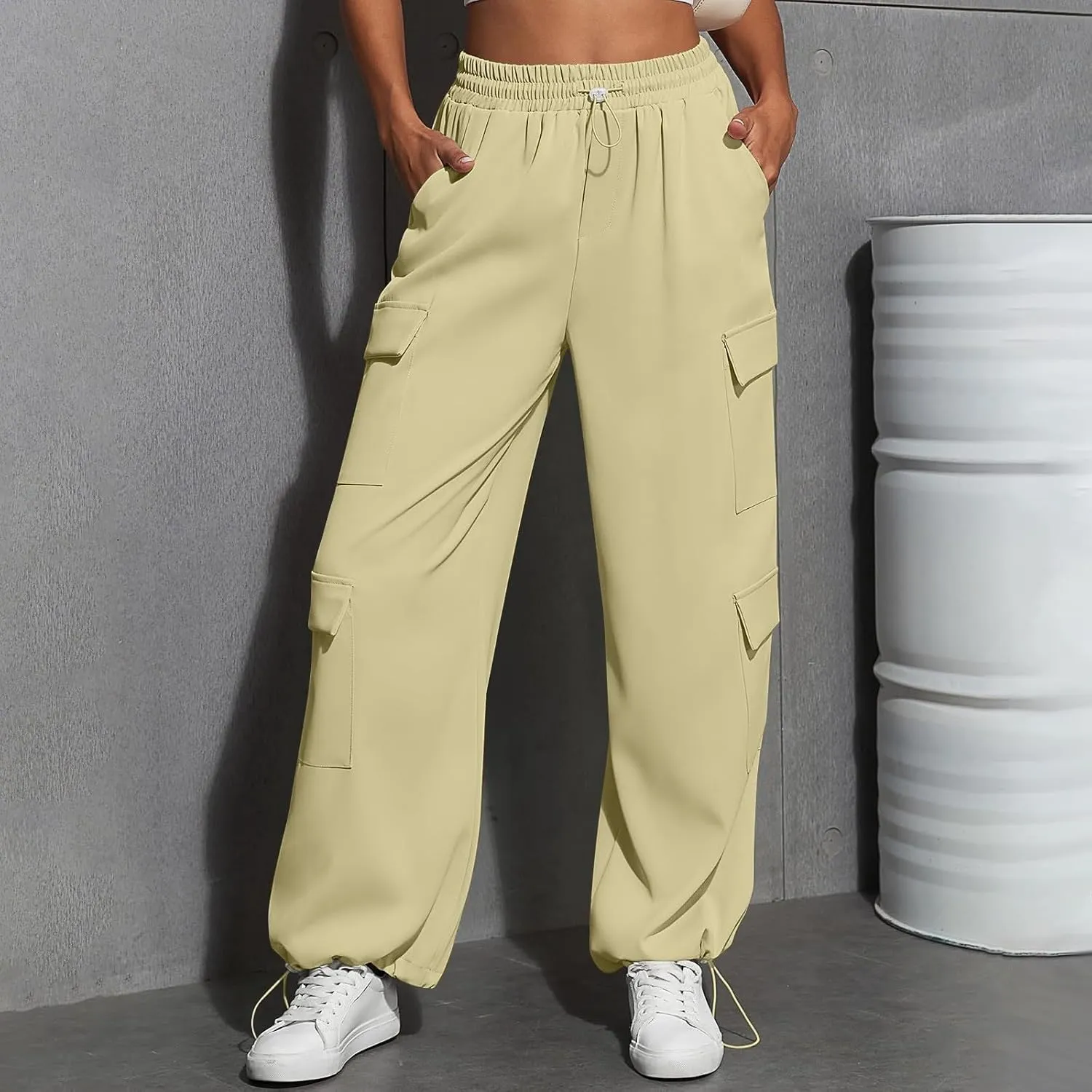 Cargo Sweatpants for Women Baggy Casual Drawstring High Waisted Parachute Pants Trendy Fleece Joggers with Pockets