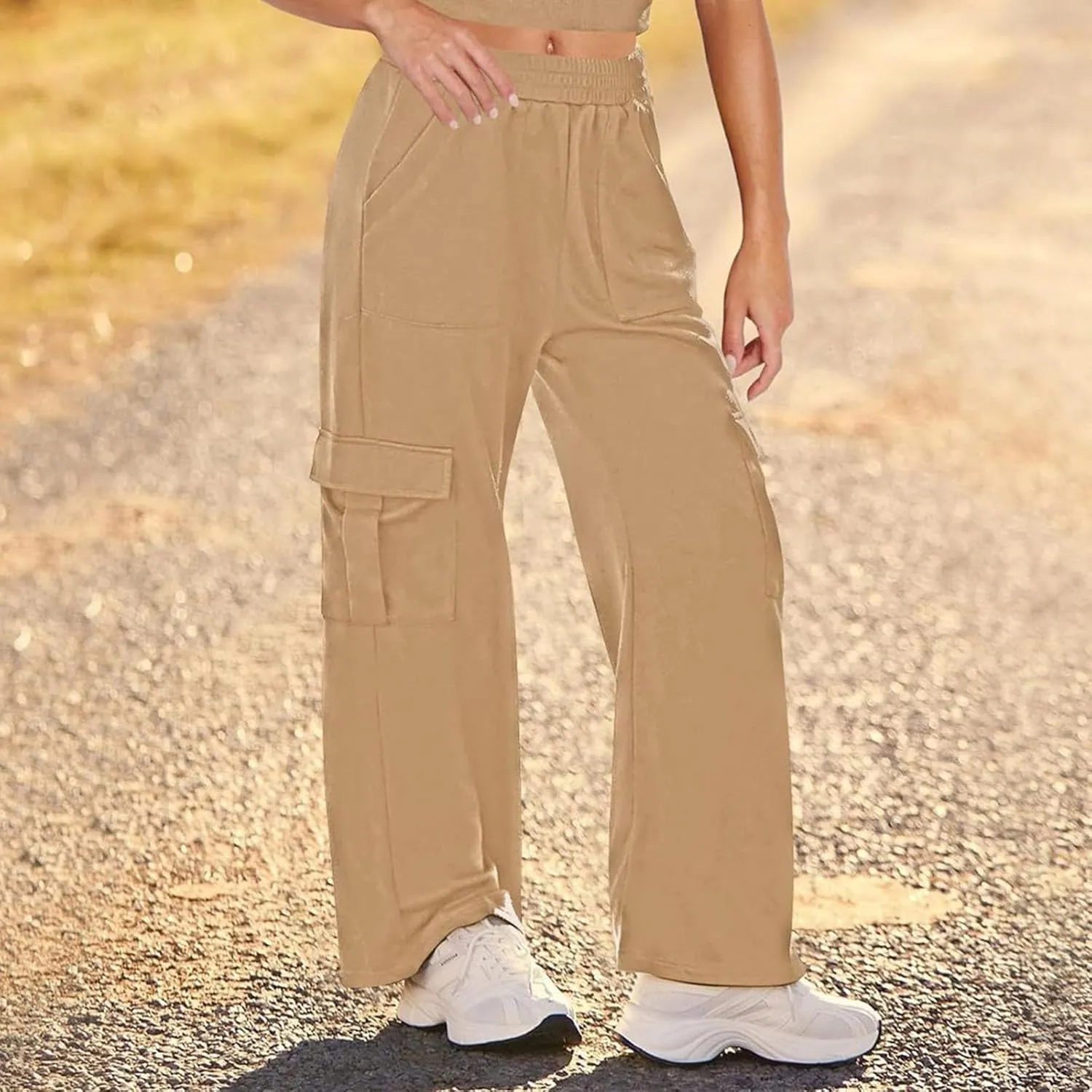 Cargo Sweatpants for Women Wide Leg High Waisted Baggy Drawstring Sweat Pants Casual Flared Pants with Pockets