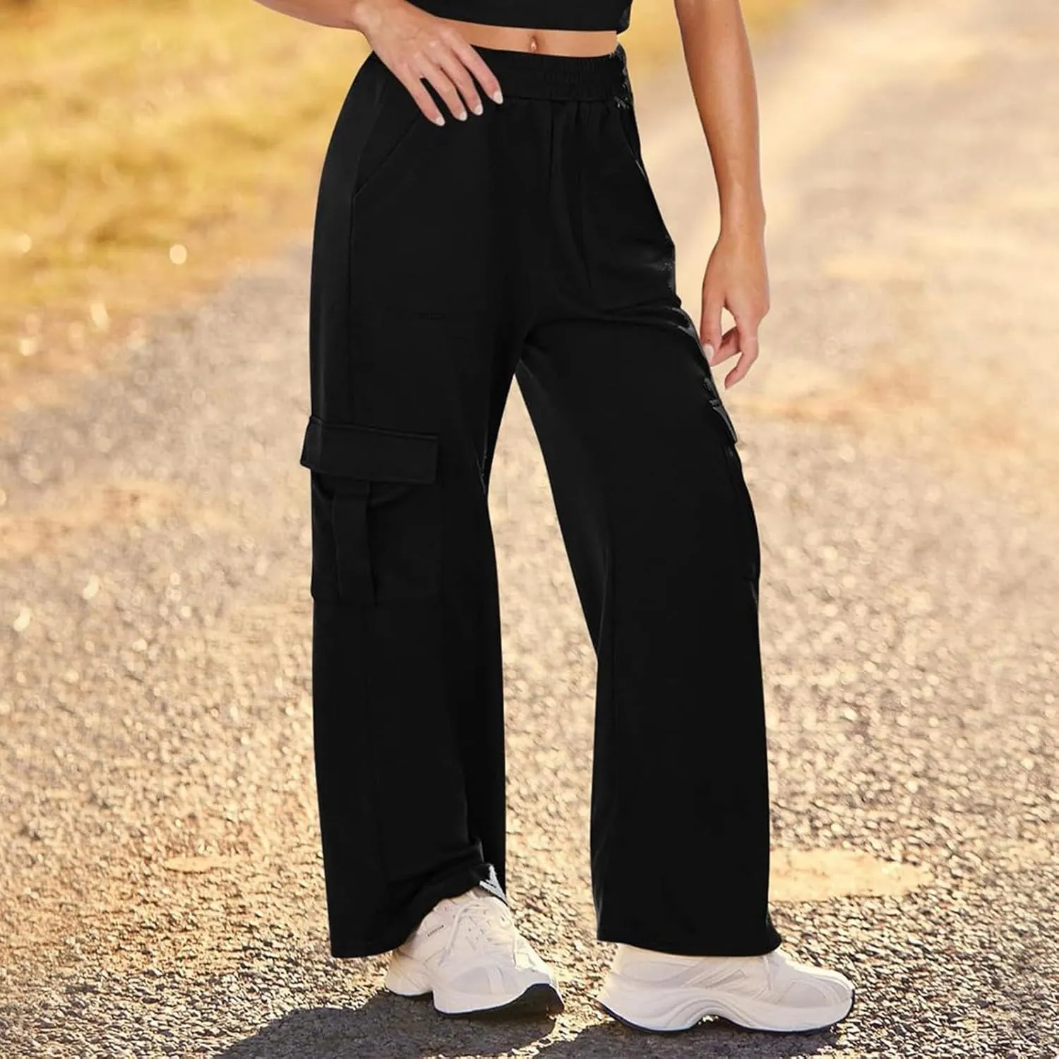 Cargo Sweatpants for Women Wide Leg High Waisted Baggy Drawstring Sweat Pants Casual Flared Pants with Pockets