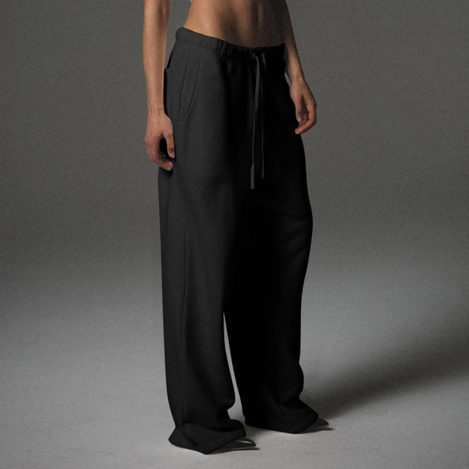 Low Rise Sweatpants for Women Baggy Drawstring Straight Leg Track Pants Fleece Lined Workout Pants with Pockets